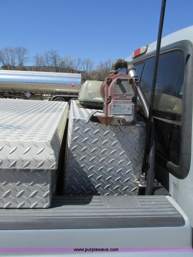 image for item K5002 2001 Ford F350 Super Duty XLT SuperCab pickup truck