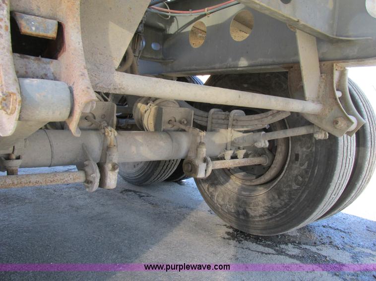 image for item K5003 2002 Smith side dump trailer