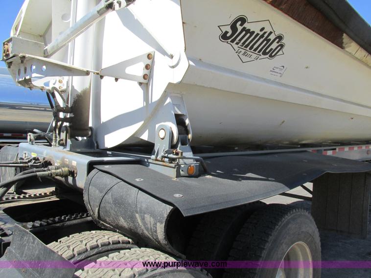 image for item K5003 2002 Smith side dump trailer