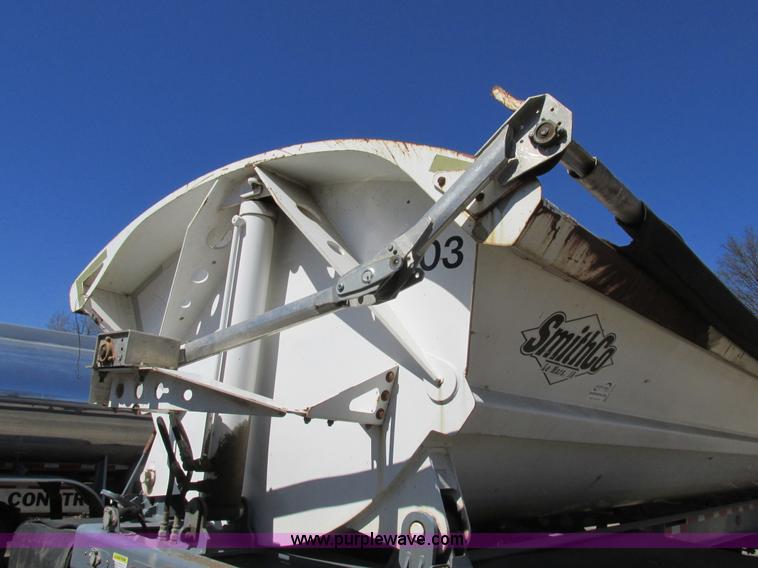 image for item K5003 2002 Smith side dump trailer
