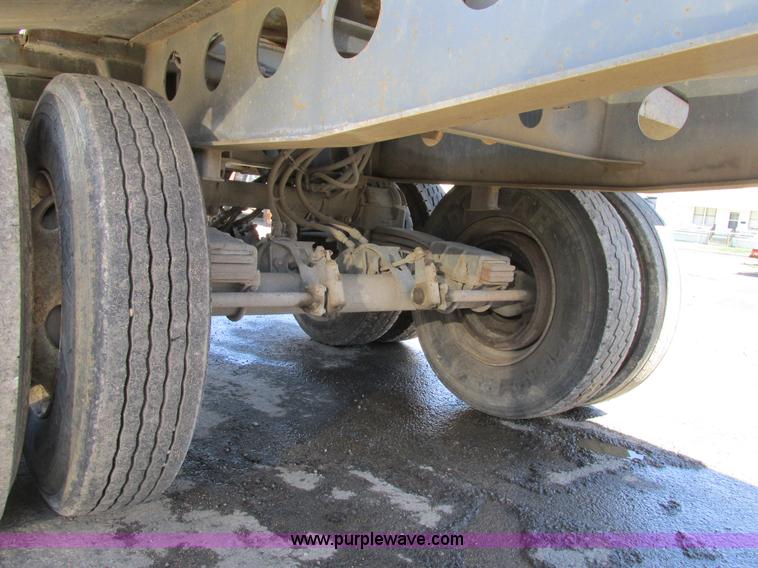 image for item K5004 2000 Smith side dump trailer