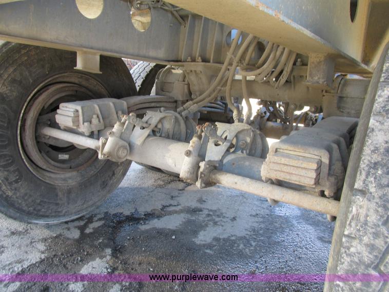 image for item K5004 2000 Smith side dump trailer