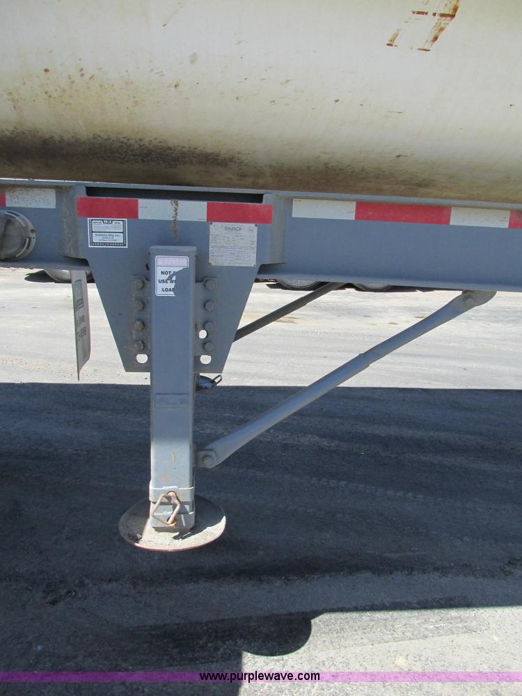image for item K5005 2002 Smith side dump trailer