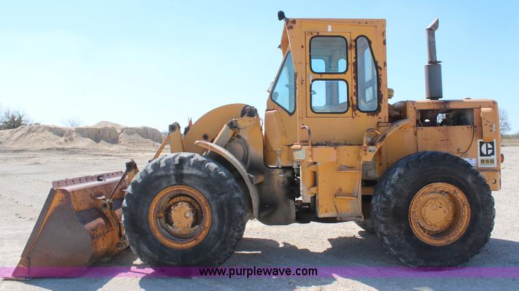 image for item K6753 1970 Caterpillar 950 wheel loader