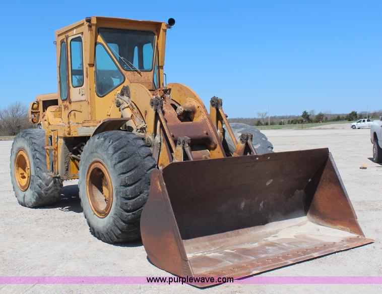 image for item K6753 1970 Caterpillar 950 wheel loader