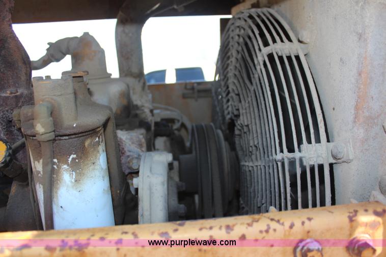 image for item K6753 1970 Caterpillar 950 wheel loader