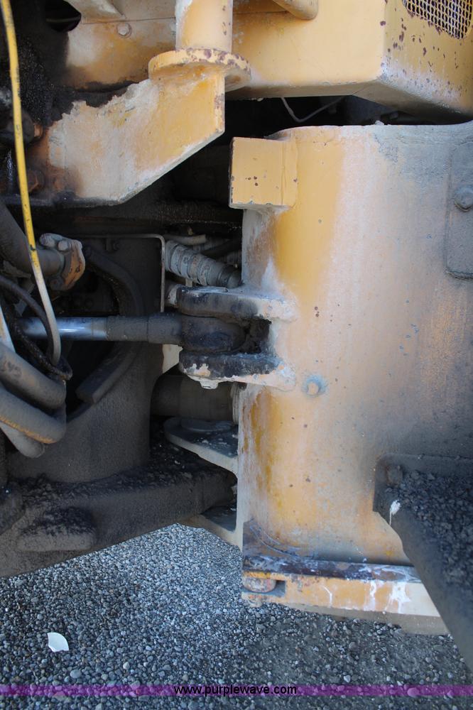 image for item K6753 1970 Caterpillar 950 wheel loader