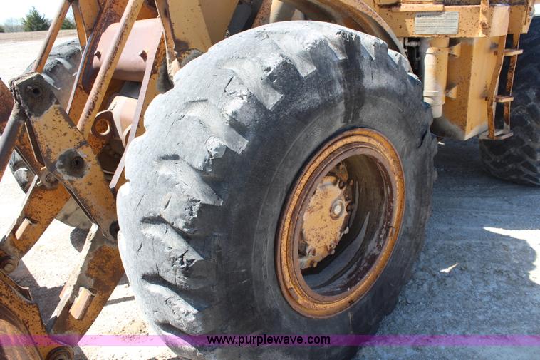 image for item K6753 1970 Caterpillar 950 wheel loader