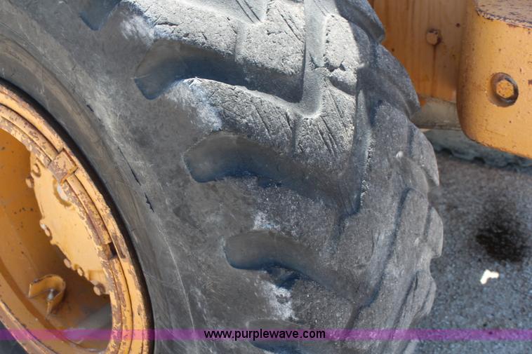 image for item K6753 1970 Caterpillar 950 wheel loader