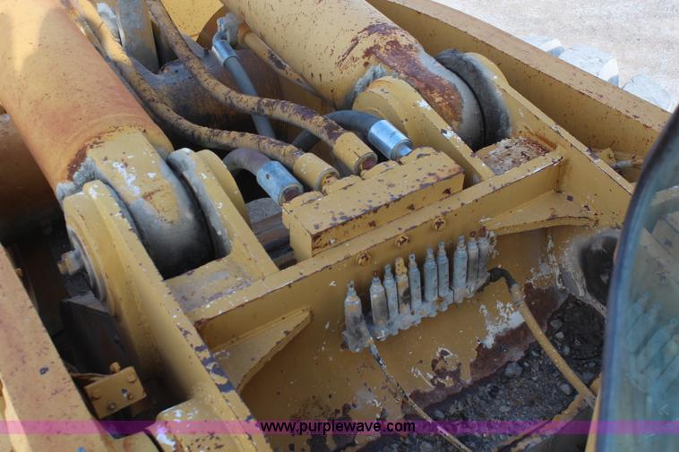image for item K6754 1983 Caterpillar 992C wheel loader