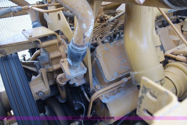 image for item K6754 1983 Caterpillar 992C wheel loader
