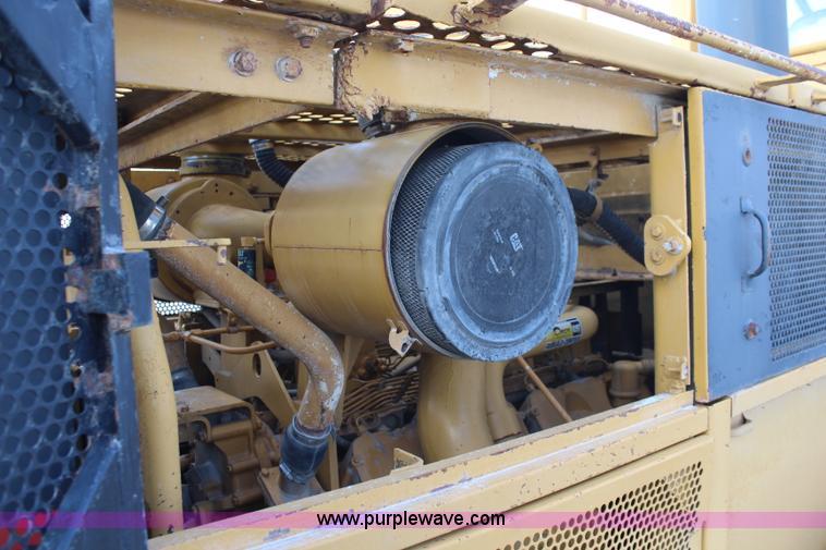 image for item K6754 1983 Caterpillar 992C wheel loader