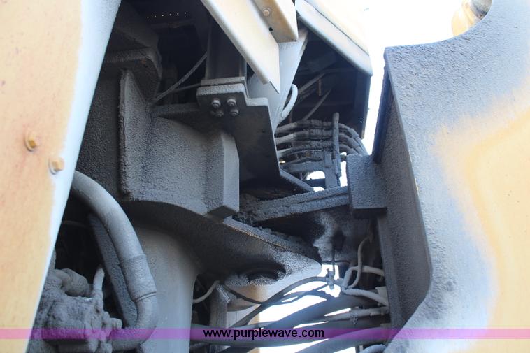 image for item K6754 1983 Caterpillar 992C wheel loader