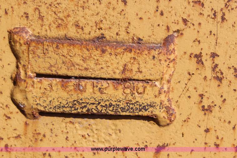 image for item K6755 1979 Caterpillar 988B wheel loader