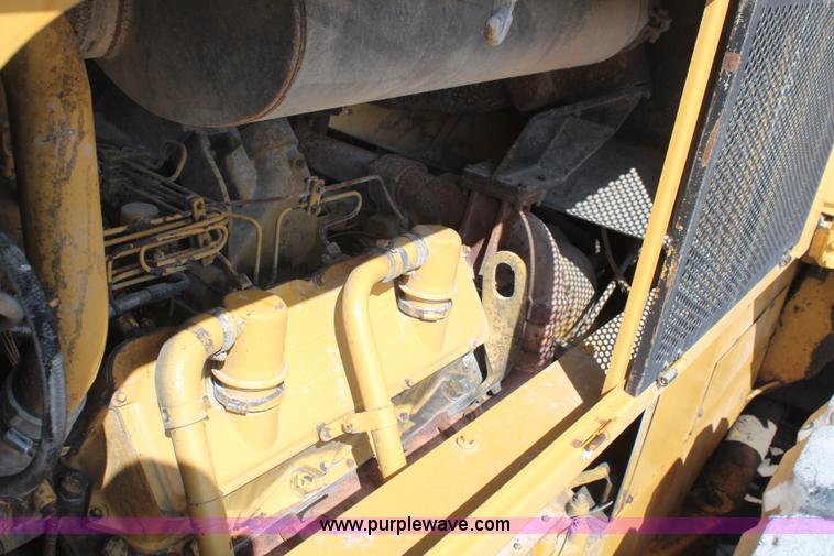 image for item K6755 1979 Caterpillar 988B wheel loader