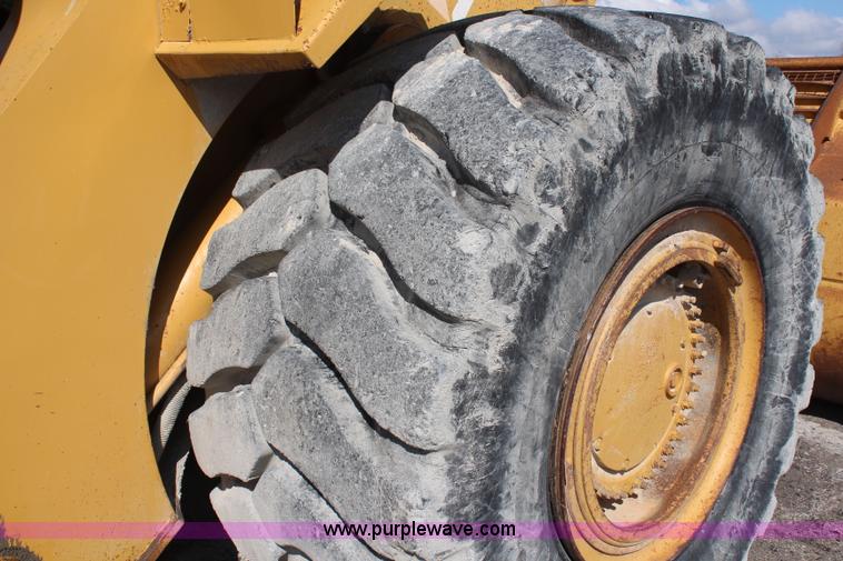 image for item K6755 1979 Caterpillar 988B wheel loader