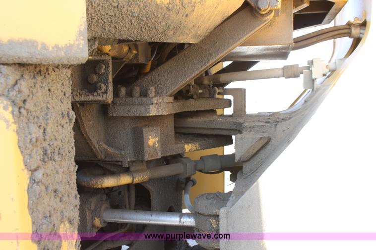 image for item K6755 1979 Caterpillar 988B wheel loader