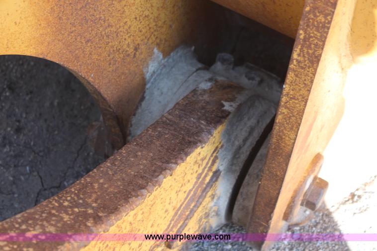 image for item K6755 1979 Caterpillar 988B wheel loader