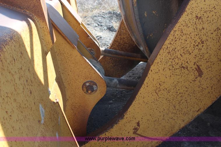 image for item K6755 1979 Caterpillar 988B wheel loader