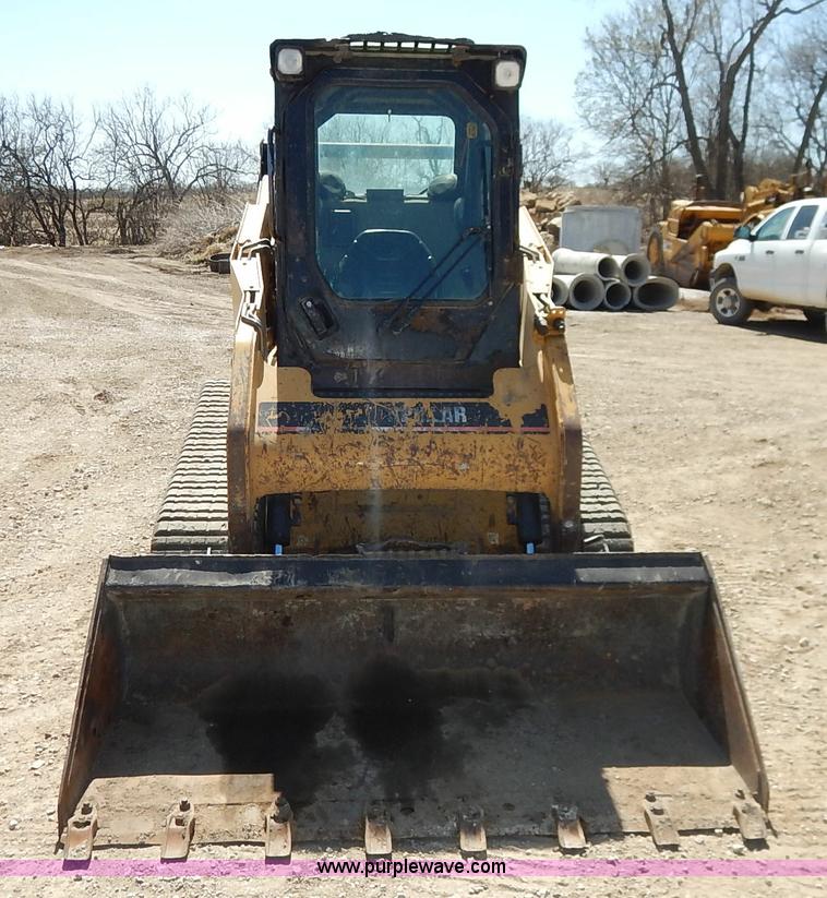 image for item K6759 2003 Caterpillar 257 skid steer