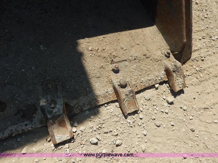 image for item K6759 2003 Caterpillar 257 skid steer