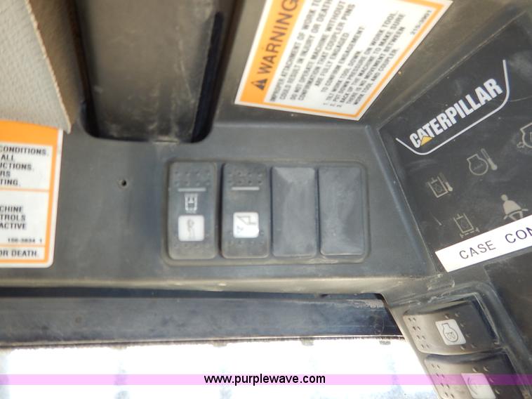 image for item K6759 2003 Caterpillar 257 skid steer