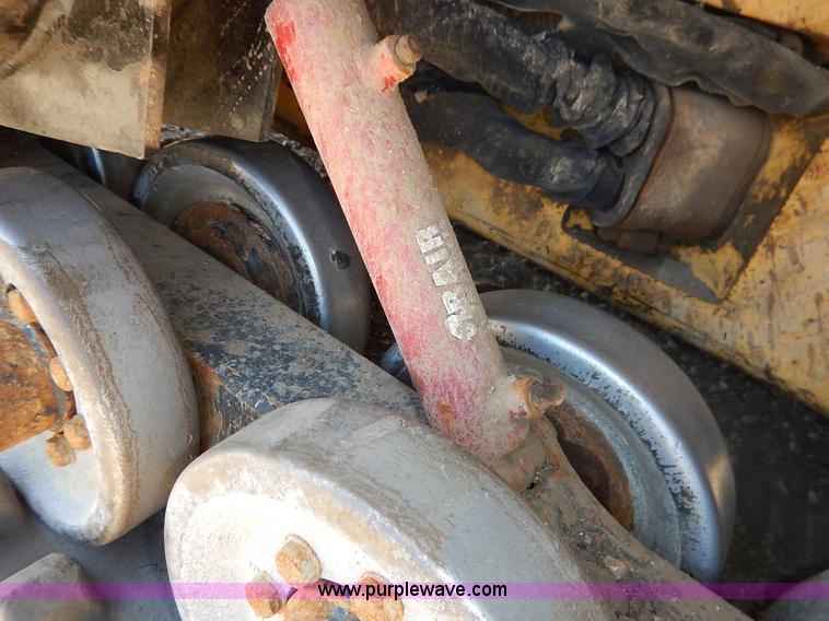 image for item K6759 2003 Caterpillar 257 skid steer