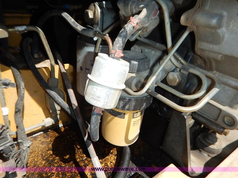 image for item K6759 2003 Caterpillar 257 skid steer