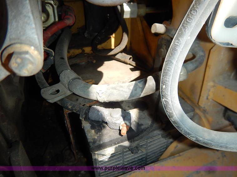 image for item K6759 2003 Caterpillar 257 skid steer