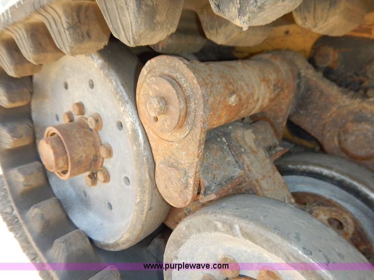 image for item K6759 2003 Caterpillar 257 skid steer