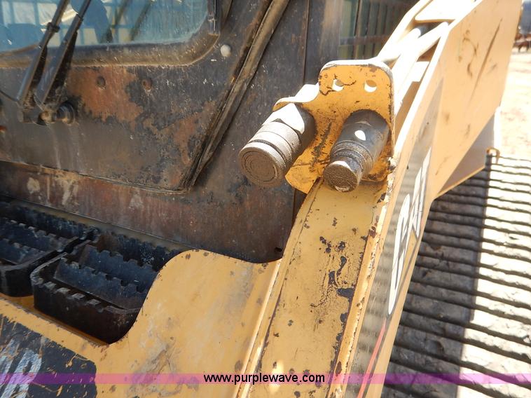 image for item K6759 2003 Caterpillar 257 skid steer