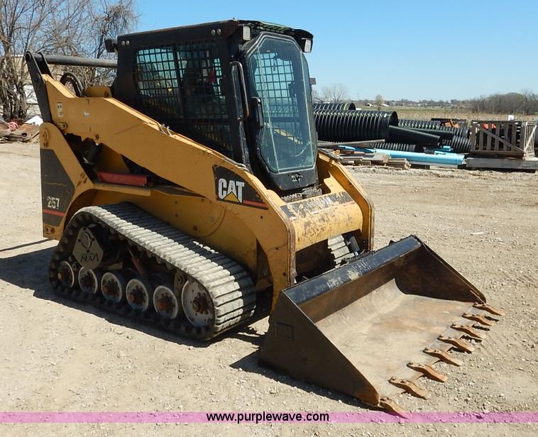 image for item K6760 2003 Caterpillar 257 skid steer