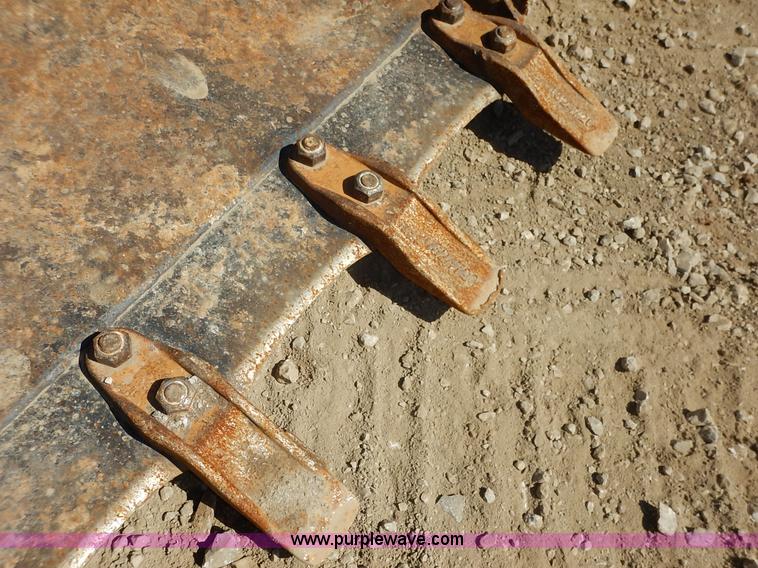 image for item K6760 2003 Caterpillar 257 skid steer