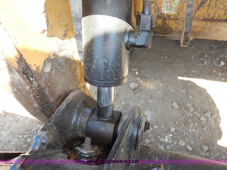 image for item K6760 2003 Caterpillar 257 skid steer