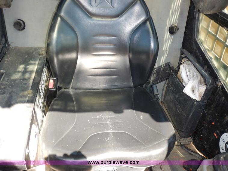 image for item K6760 2003 Caterpillar 257 skid steer