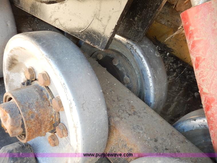 image for item K6760 2003 Caterpillar 257 skid steer