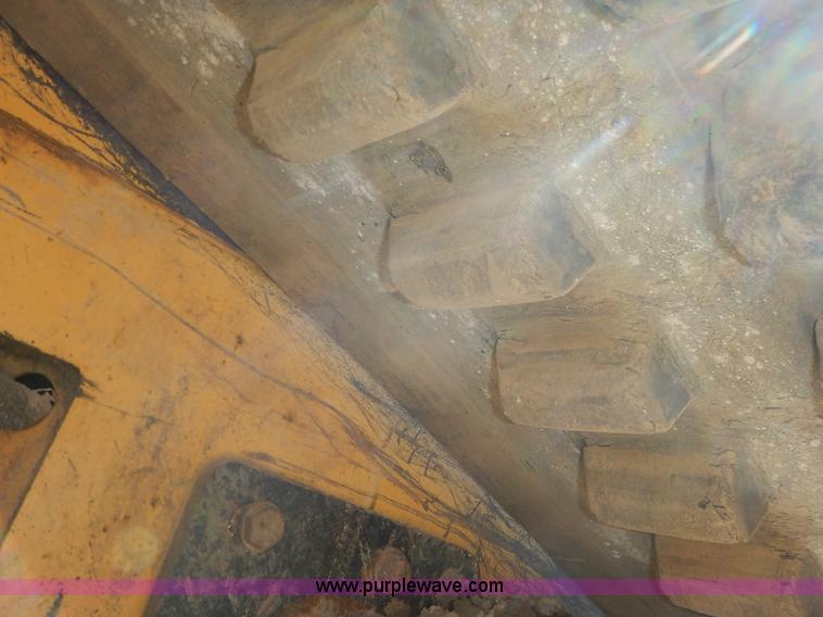 image for item K6760 2003 Caterpillar 257 skid steer