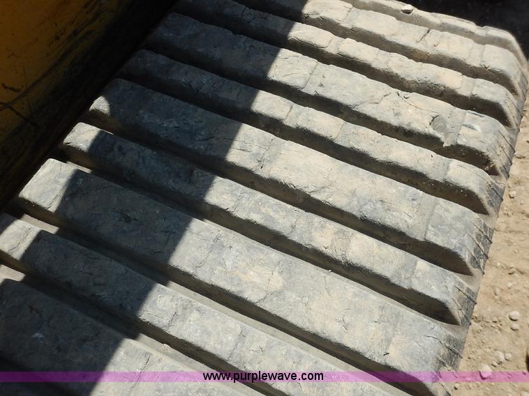 image for item K6760 2003 Caterpillar 257 skid steer