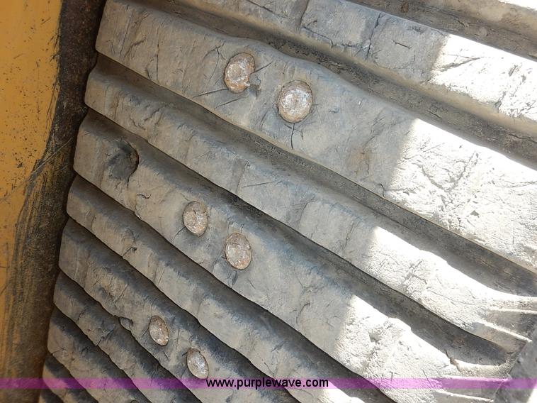 image for item K6760 2003 Caterpillar 257 skid steer