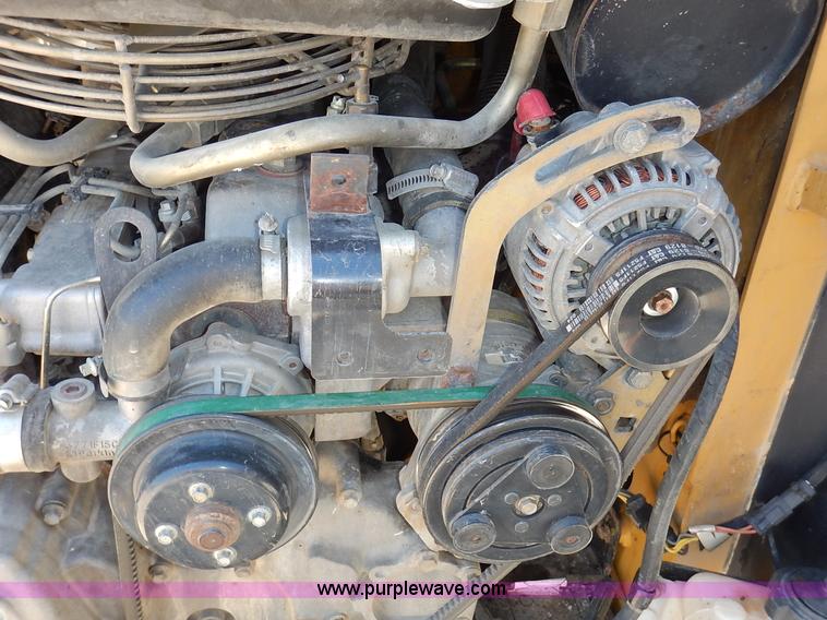 image for item K6760 2003 Caterpillar 257 skid steer