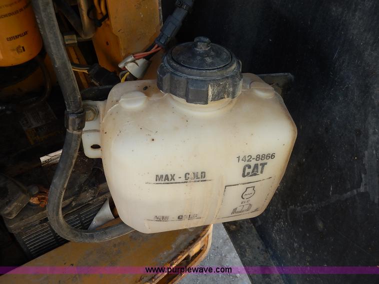 image for item K6760 2003 Caterpillar 257 skid steer
