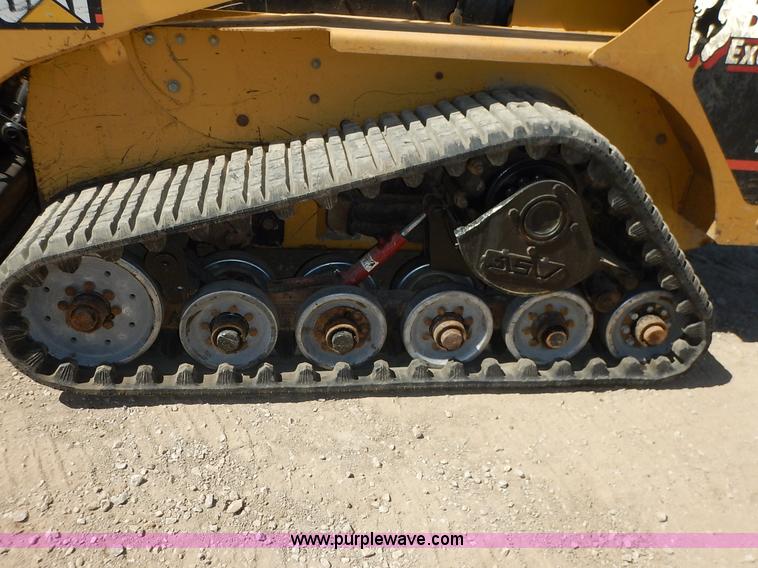 image for item K6760 2003 Caterpillar 257 skid steer