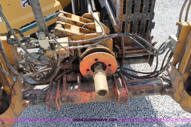 image for item K6763 2001 Vermeer D24X33 directional drill