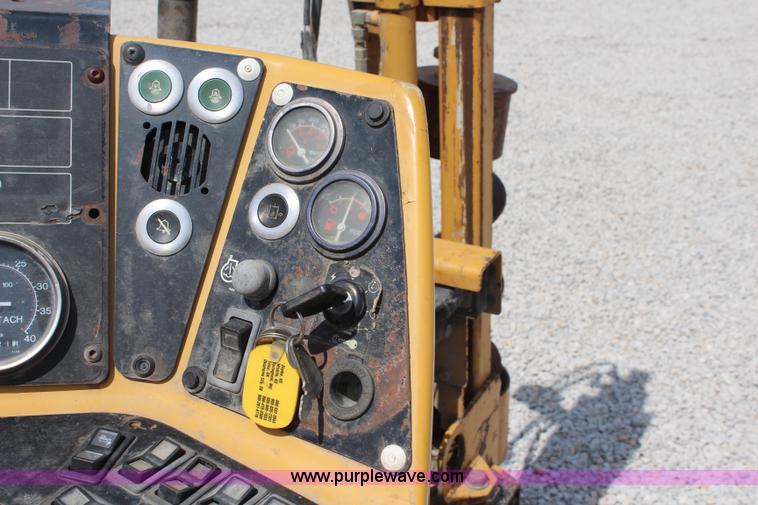 image for item K6763 2001 Vermeer D24X33 directional drill