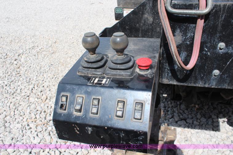 image for item K6763 2001 Vermeer D24X33 directional drill