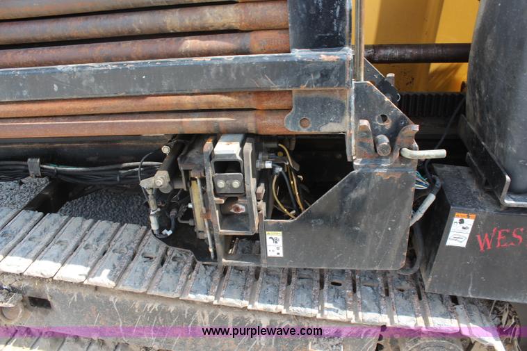 image for item K6763 2001 Vermeer D24X33 directional drill