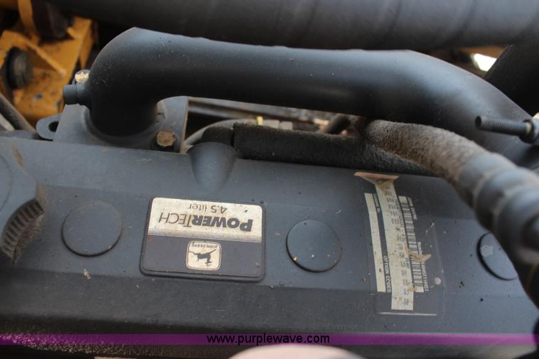 image for item K6763 2001 Vermeer D24X33 directional drill