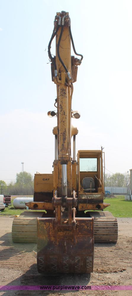 image for item K6841 1973 Caterpillar 225 excavator