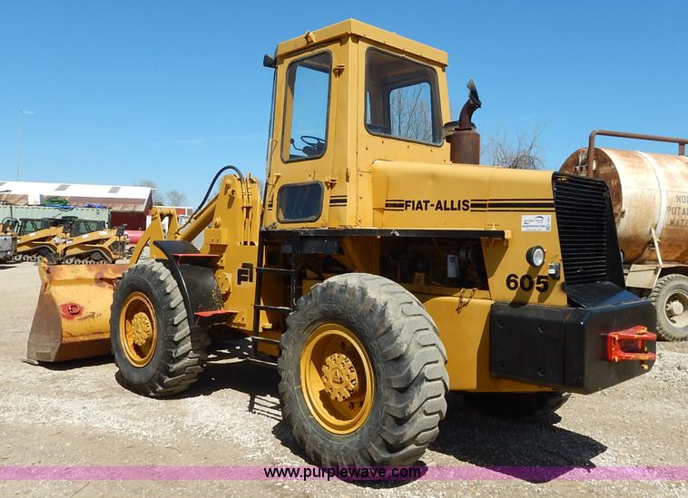 image for item K7031 Fiat-Allis 605 wheel loader