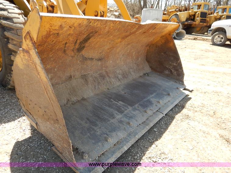 image for item K7031 Fiat-Allis 605 wheel loader